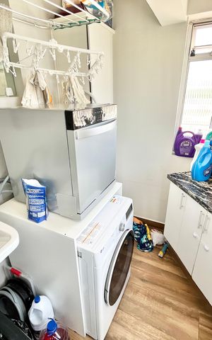 Apartamento à venda com 120m², 3 quartos e 2 vagas Apartamento à venda com 120m², 3 quartos e 2 vagasÁrea de Serviço