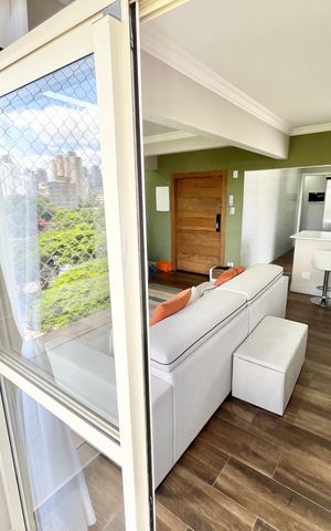 Apartamento à venda com 120m², 3 quartos e 2 vagas Apartamento à venda com 120m², 3 quartos e 2 vagasVaranda da Sala
