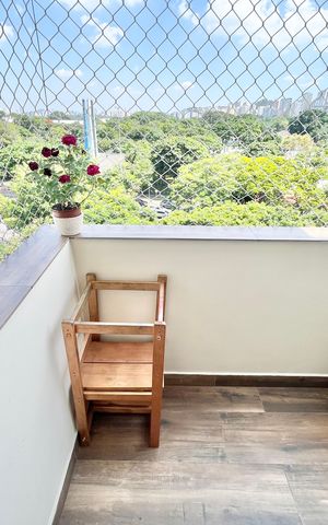 Apartamento à venda com 120m², 3 quartos e 2 vagas Apartamento à venda com 120m², 3 quartos e 2 vagasVaranda da Sala