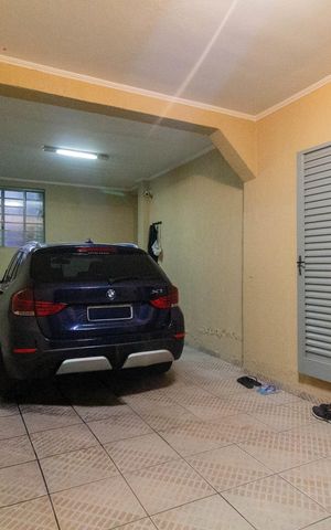 Casa para alugar com 240m², 3 quartos e 2 vagas Casa para alugar com 240m², 3 quartos e 2 vagasGaragem