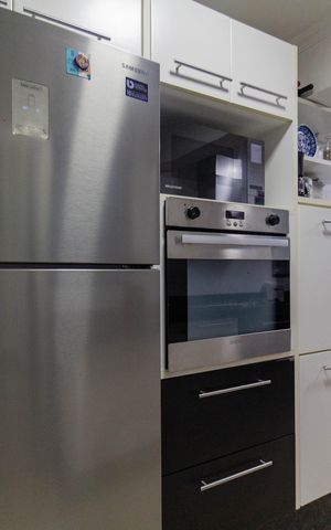 Casa para alugar com 240m², 3 quartos e 2 vagas Casa para alugar com 240m², 3 quartos e 2 vagasCozinha