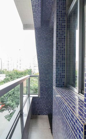 Casa para alugar com 240m², 3 quartos e 2 vagas Casa para alugar com 240m², 3 quartos e 2 vagasVaranda da Suíte