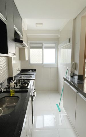 Apartamento para alugar com 49m², 2 quartos e 1 vaga Apartamento para alugar com 49m², 2 quartos e 1 vagaCozinha - Armários