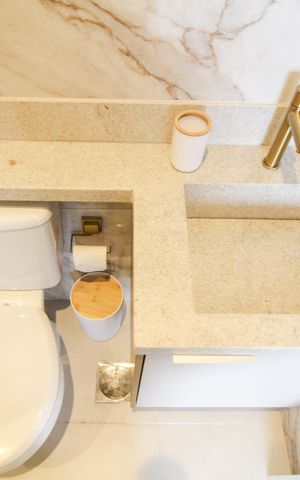 Studio para alugar com 30m², 1 quarto e 1 vaga Studio para alugar com 30m², 1 quarto e 1 vagaBanheiro