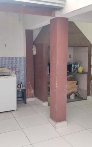 Casa à venda com 260m², 2 quartos e 3 vagas