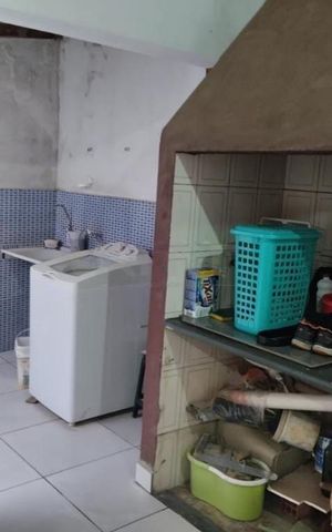 Casa à venda com 260m², 2 quartos e 3 vagas