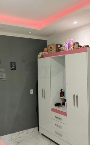 Casa à venda com 260m², 2 quartos e 3 vagas