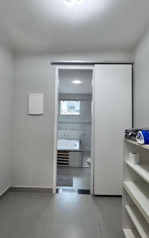 Casa de condomínio para alugar com 280m², 4 quartos e 2 vagas Casa de condomínio para alugar com 280m², 4 quartos e 2 vagasSuíte 1 - Closet