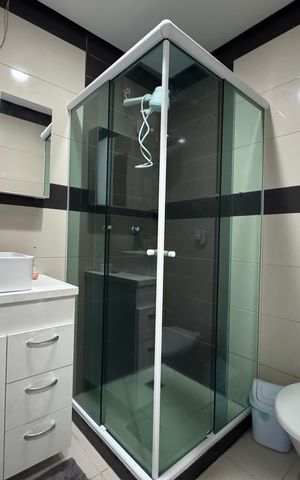 Casa de condomínio para alugar com 280m², 4 quartos e 2 vagas Casa de condomínio para alugar com 280m², 4 quartos e 2 vagasBanheiro Social