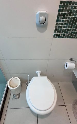 Casa de condomínio para alugar com 280m², 4 quartos e 2 vagas Casa de condomínio para alugar com 280m², 4 quartos e 2 vagasSuíte 2 - Banheiro