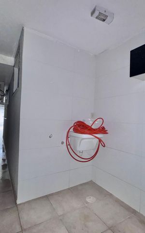Casa de condomínio para alugar com 280m², 4 quartos e 2 vagas