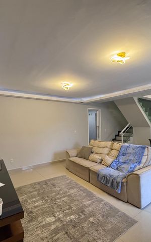 Casa de condomínio para alugar com 280m², 4 quartos e 2 vagas Casa de condomínio para alugar com 280m², 4 quartos e 2 vagasSala