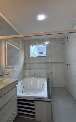 Casa de condomínio para alugar com 280m², 4 quartos e 2 vagas Casa de condomínio para alugar com 280m², 4 quartos e 2 vagasSuíte 1 - Banheiro