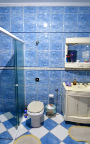 Casa à venda com 286m², 3 quartos e 4 vagasBanheiro Suíte