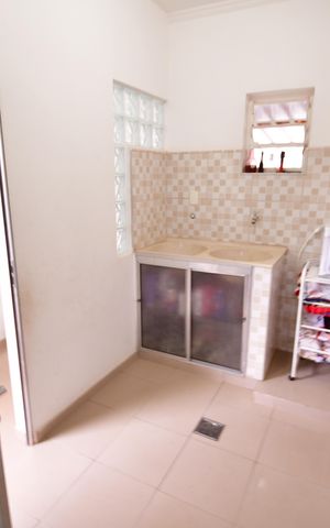 Casa à venda com 286m², 3 quartos e 4 vagasÁrea de Serviço