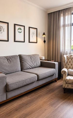 Apartamento para alugar com 160m², 3 quartos e sem vaga Apartamento para alugar com 160m², 3 quartos e sem vagaSala