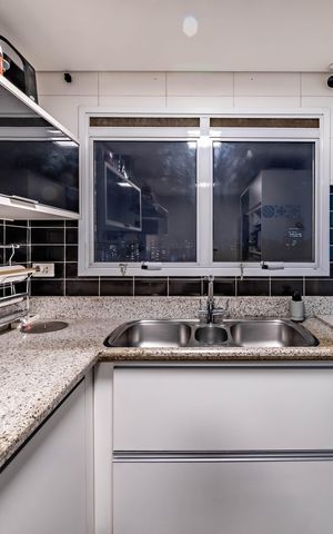 Apartamento à venda com 129m², 2 quartos e 3 vagasCozinha