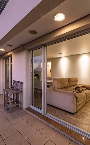 Apartamento à venda com 129m², 2 quartos e 3 vagasVaranda