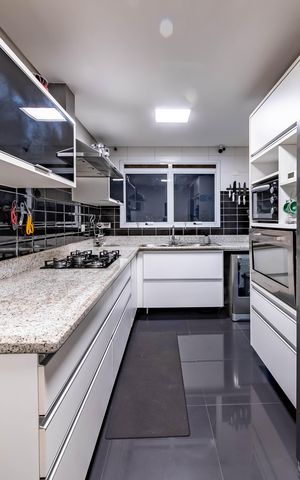 Apartamento à venda com 129m², 2 quartos e 3 vagasCozinha