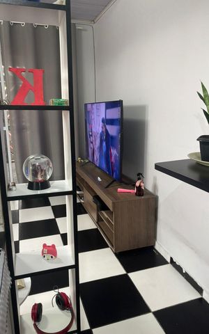 Casa à venda com 109m², 2 quartos e 1 vaga Casa à venda com 109m², 2 quartos e 1 vagaSala