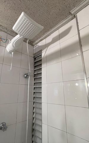 Apartamento à venda com 70m², 3 quartos e 1 vaga Apartamento à venda com 70m², 3 quartos e 1 vagaBanheiro social