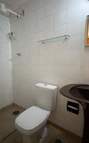 Apartamento à venda com 70m², 3 quartos e 1 vaga Apartamento à venda com 70m², 3 quartos e 1 vagaBanheiro de serviço