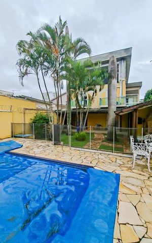 Casa à venda com 470m², 4 quartos e 4 vagasPiscina