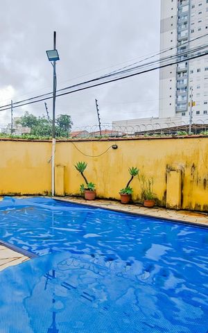 Casa à venda com 470m², 4 quartos e 4 vagasPiscina