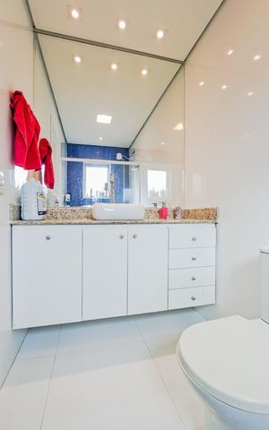 Casa à venda com 470m², 4 quartos e 4 vagasBanheiro do Quarto 3