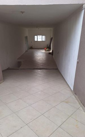 Casa à venda com 160m², 3 quartos e sem vaga