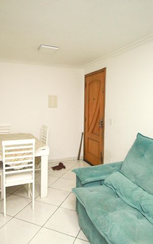 Apartamento à venda com 48m², 2 quartos e 1 vaga Apartamento à venda com 48m², 2 quartos e 1 vagaSala