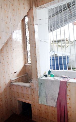 Casa para alugar com 65m², 2 quartos e 1 vagaÁrea de Serviço