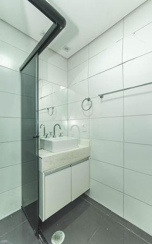 Apartamento à venda com 75m², 2 quartos e 2 vagasBanheiro