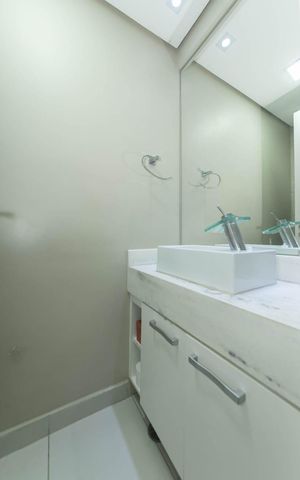 Apartamento à venda com 75m², 2 quartos e 2 vagasBanheiro