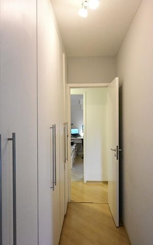 Apartamento à venda com 130m², 3 quartos e 2 vagasArmário da Suíte 