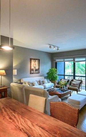Apartamento à venda com 130m², 3 quartos e 2 vagasSala