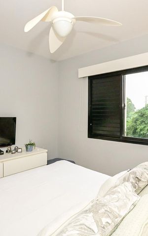 Apartamento à venda com 130m², 3 quartos e 2 vagasSuíte