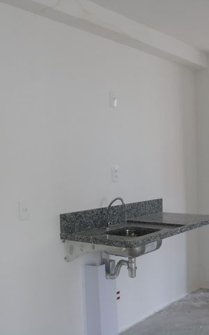 Apartamento à venda com 44m², 2 quartos e sem vagaCozinha e Área de Serviço