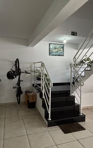 Apartamento à venda com 150m², 2 quartos e 2 vagas Apartamento à venda com 150m², 2 quartos e 2 vagasGaragem