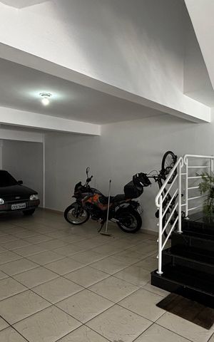 Apartamento à venda com 150m², 2 quartos e 2 vagas Apartamento à venda com 150m², 2 quartos e 2 vagasGaragem