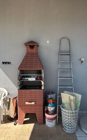 Apartamento à venda com 150m², 2 quartos e 2 vagas Apartamento à venda com 150m², 2 quartos e 2 vagasCobertura