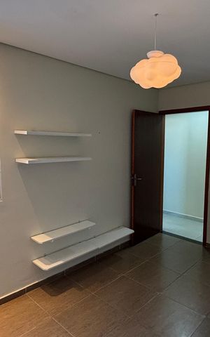 Apartamento à venda com 150m², 2 quartos e 2 vagas Apartamento à venda com 150m², 2 quartos e 2 vagasQuarto