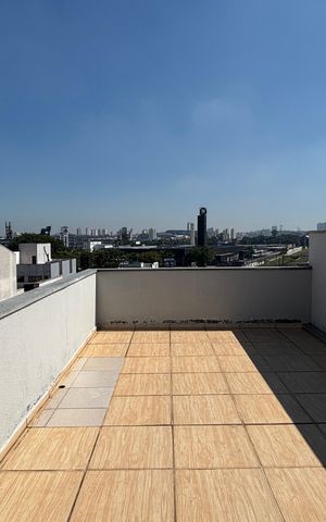 Apartamento à venda com 150m², 2 quartos e 2 vagas Apartamento à venda com 150m², 2 quartos e 2 vagasCobertura