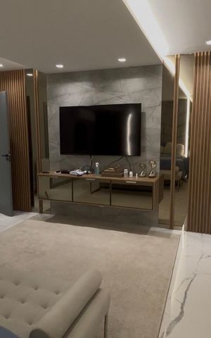 Casa de condomínio à venda com 433m², 4 quartos e 2 vagas Casa de condomínio à venda com 433m², 4 quartos e 2 vagasQuarto 1