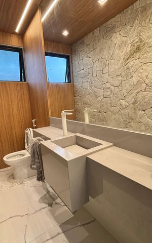 Casa de condomínio à venda com 433m², 4 quartos e 2 vagas Casa de condomínio à venda com 433m², 4 quartos e 2 vagasLavabo