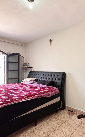 Casa à venda com 138m², 2 quartos e 2 vagas Casa à venda com 138m², 2 quartos e 2 vagasQuarto 1