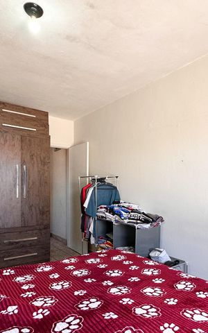 Casa à venda com 138m², 2 quartos e 2 vagas Casa à venda com 138m², 2 quartos e 2 vagasQuarto 1