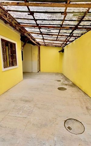 Casa de condomínio à venda com 120m², 4 quartos e 2 vagas Casa de condomínio à venda com 120m², 4 quartos e 2 vagasÁrea externa