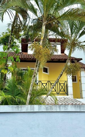 Casa de condomínio à venda com 120m², 4 quartos e 2 vagas Casa de condomínio à venda com 120m², 4 quartos e 2 vagasÁrea externa