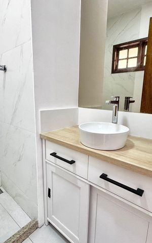 Casa de condomínio à venda com 120m², 4 quartos e 2 vagas Casa de condomínio à venda com 120m², 4 quartos e 2 vagasBanheiro